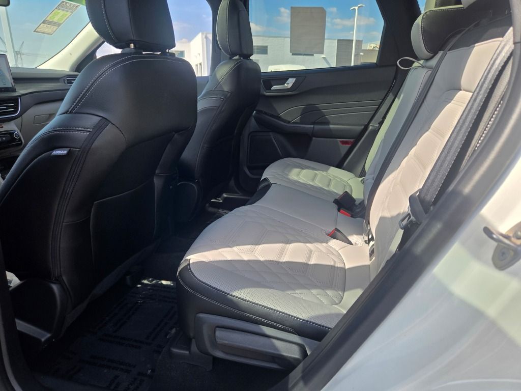 2024 Ford Escape Plug-In Hybrid Base photo 11