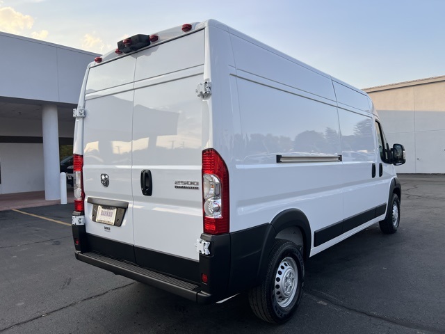 2026 Ram ProMaster 2500 photo 2