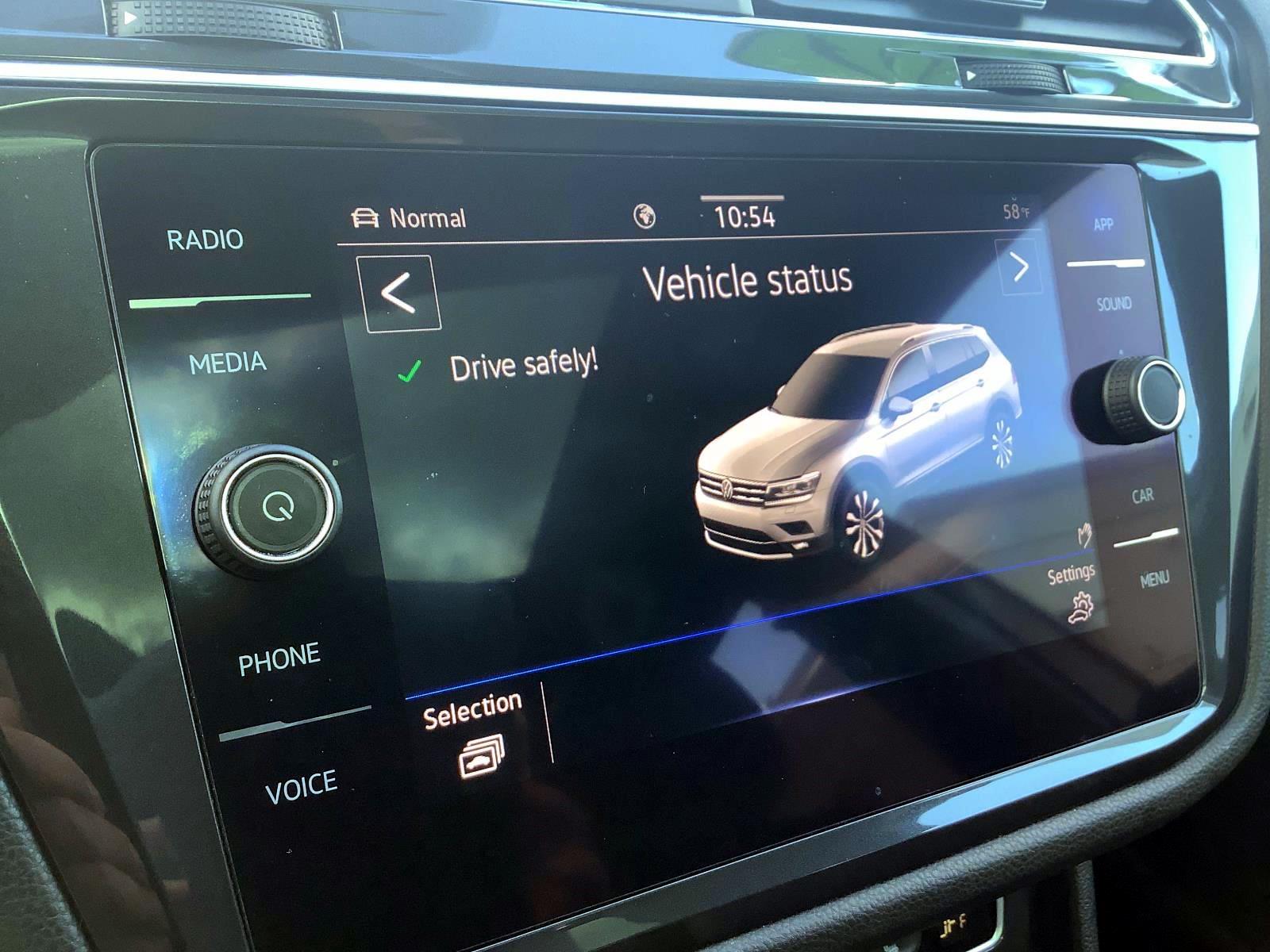 2021 Volkswagen Tiguan R-Line Black SEL photo 20