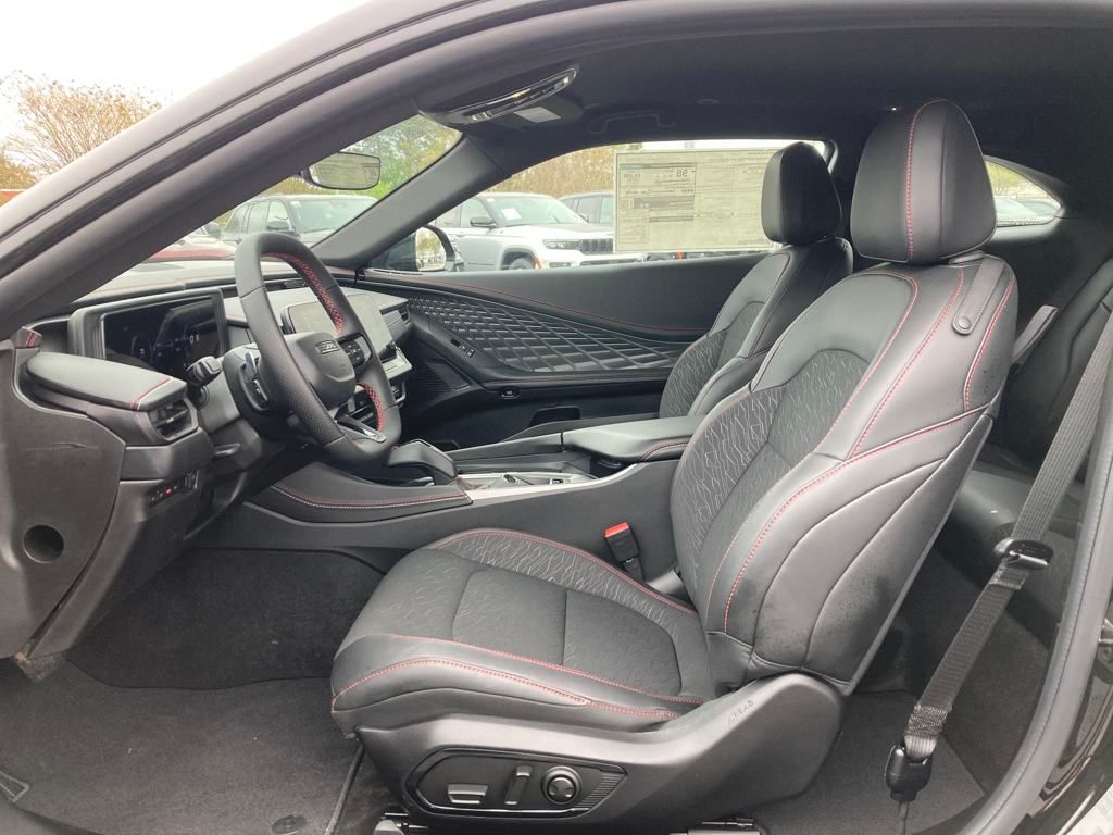 2025 Dodge Charger R/T photo 9