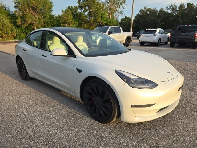 2023 Tesla Model 3 Performance photo 6
