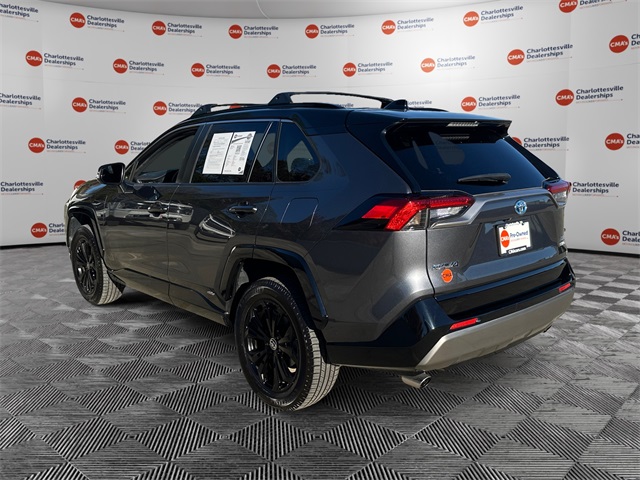 2023 Toyota RAV4 Hybrid XSE photo 3