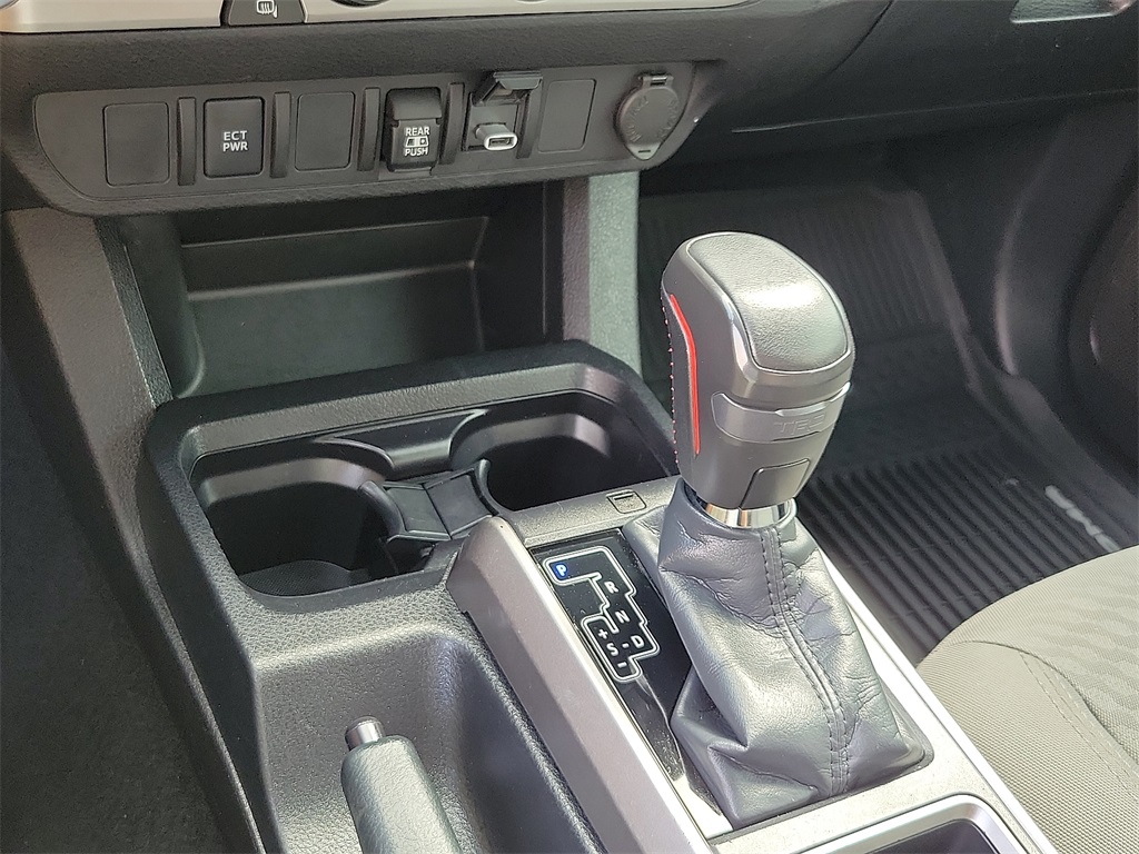 2023 Toyota Tacoma SR5 photo 17