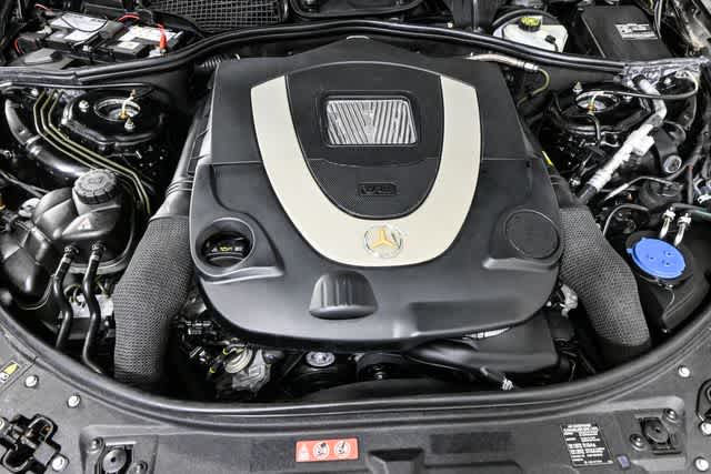 2010 Mercedes Benz CL 550 4MATIC photo 33