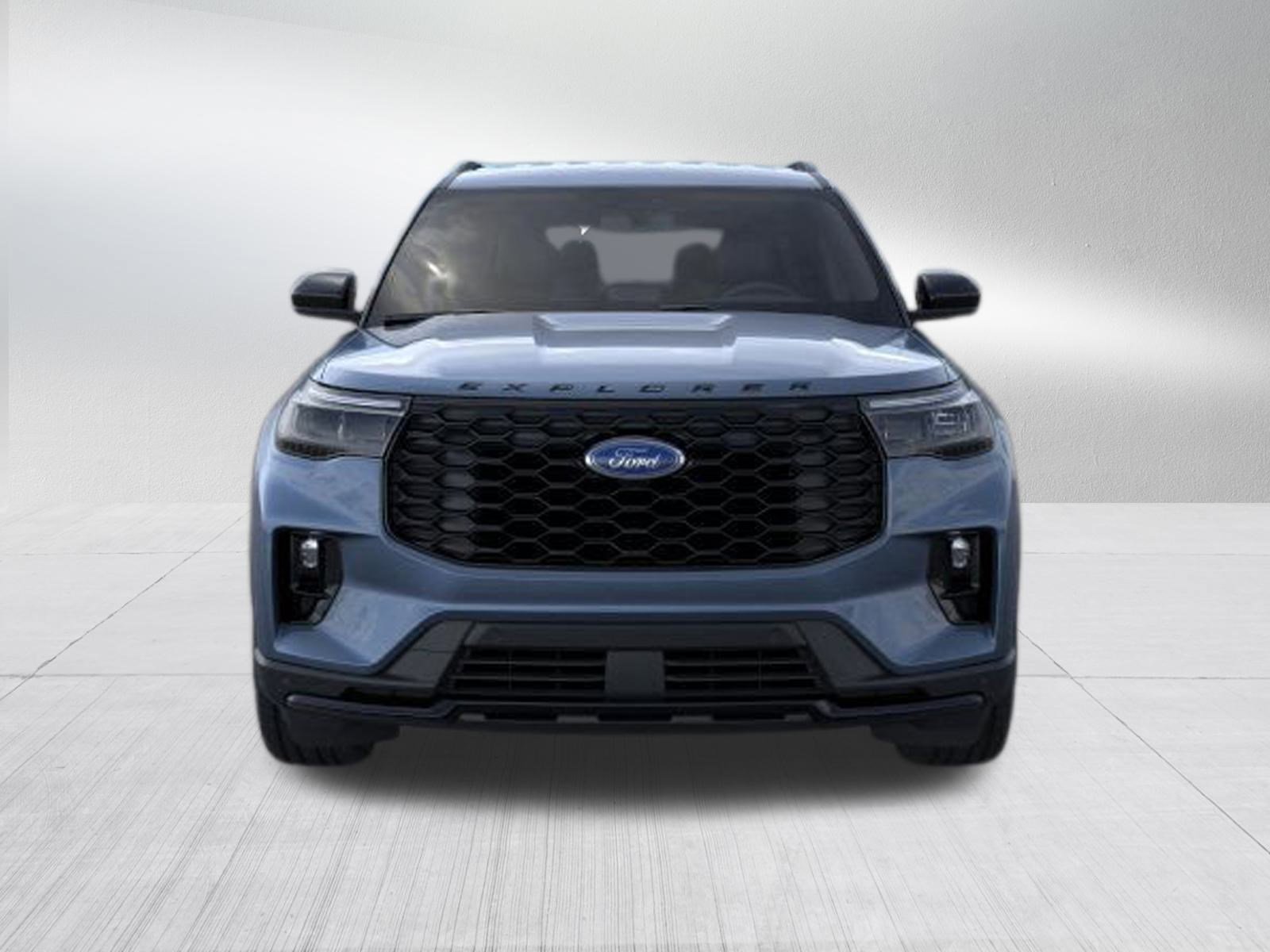 2026 Ford Explorer ST-Line photo 2