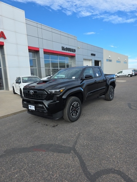 2025 Toyota Tacoma TRD Sport's photo