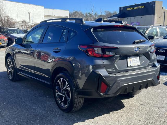 2024 Subaru Crosstrek Premium photo 3
