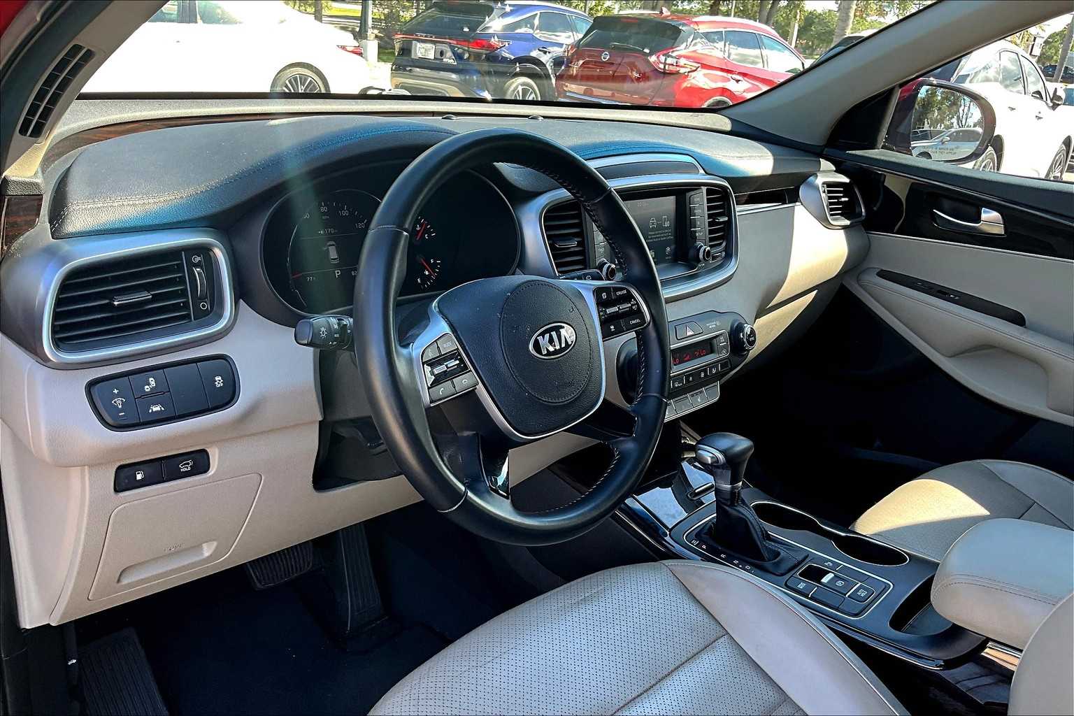 2020 Kia Sorento EX V6 photo 17