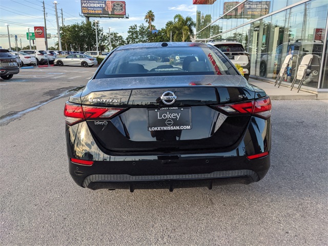 2022 Nissan Sentra SV photo 4