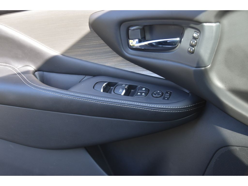 2018 Nissan Murano SL photo 24