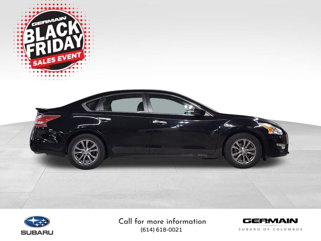 2015 Nissan Altima 2.5 S photo 2