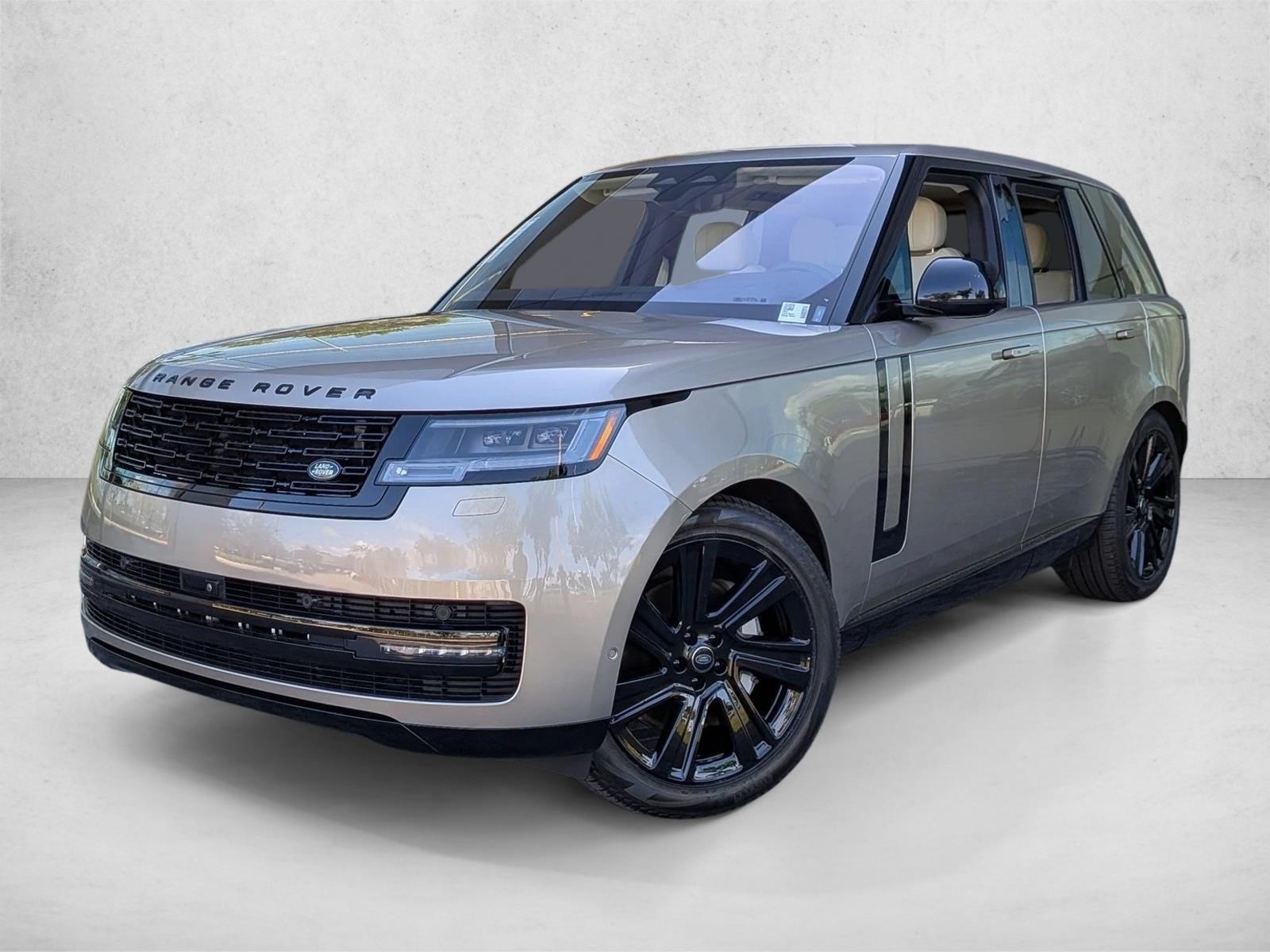 2022 Land Rover New Range Rover SE's photo