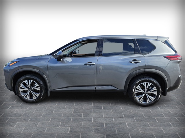 2021 Nissan Rogue SV photo 4