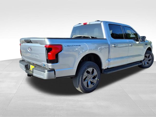 2025 Ford F-150 Lightning photo 6