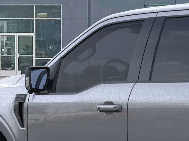 2025 Ford F-150 XLT photo 19