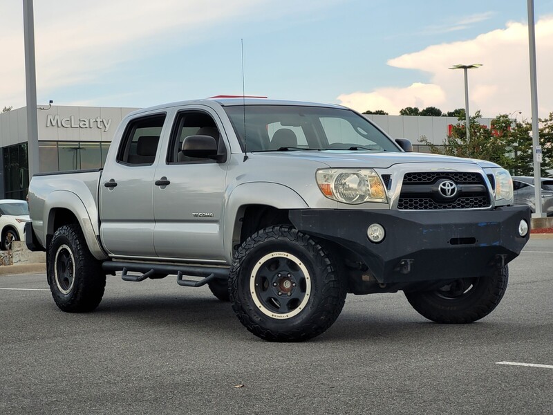 2011 Toyota Tacoma Double Cab V6 PreRunner photo 18