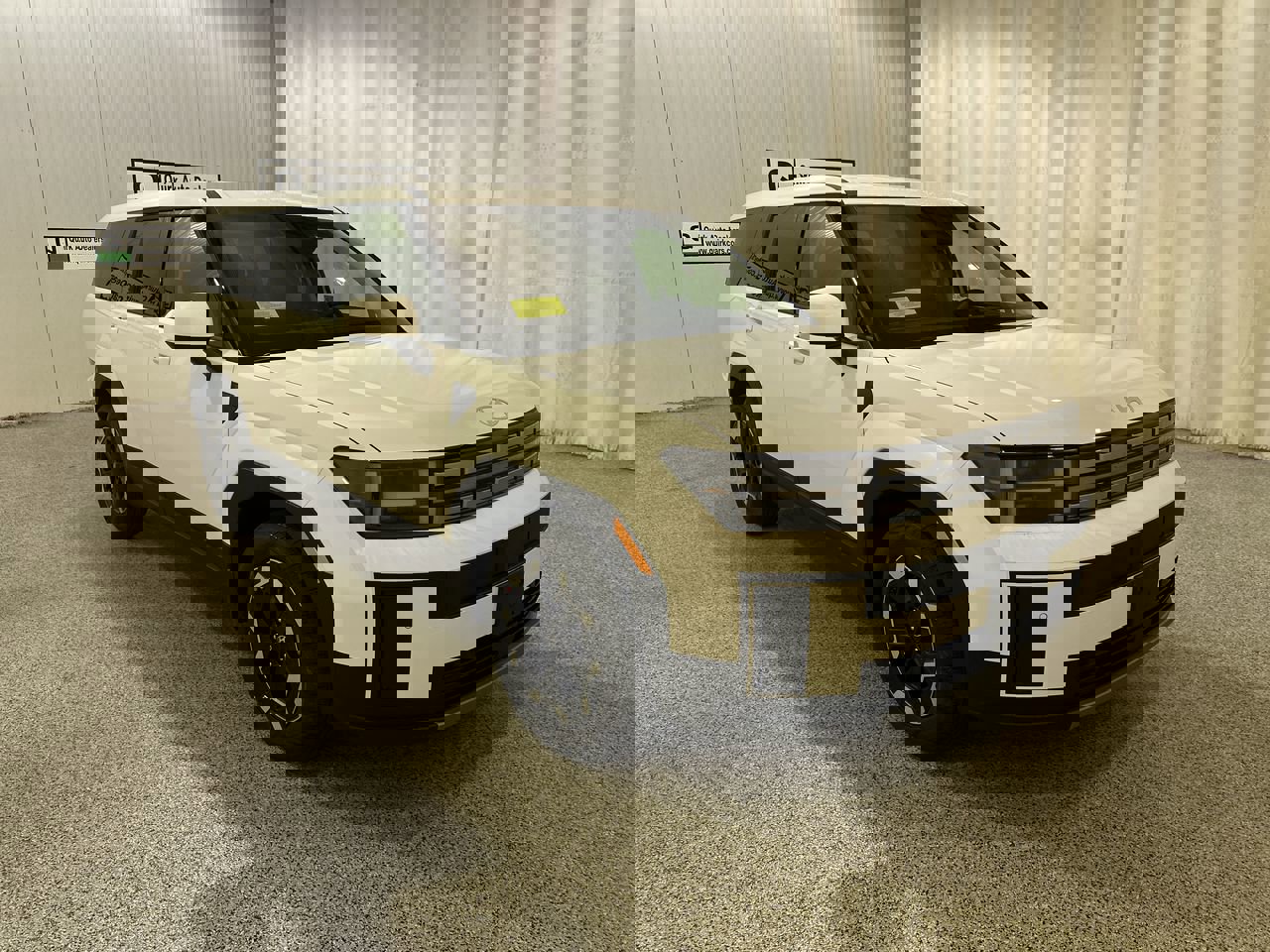 2026 Hyundai Santa Fe SE photo 3