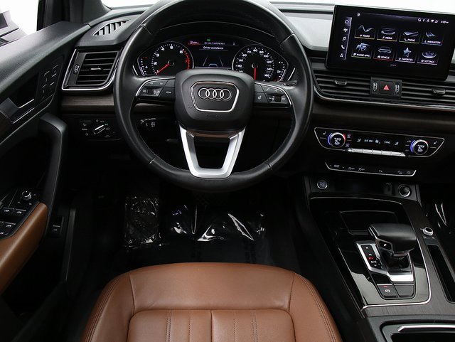 2021 Audi Q5 Premium photo 9
