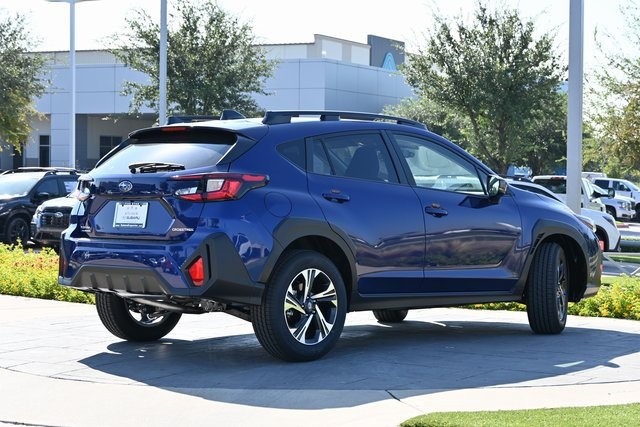 2025 Subaru Crosstrek Premium photo 2