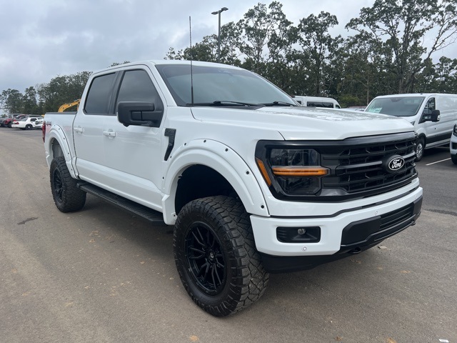 2024 Ford F-150 XLT photo 4