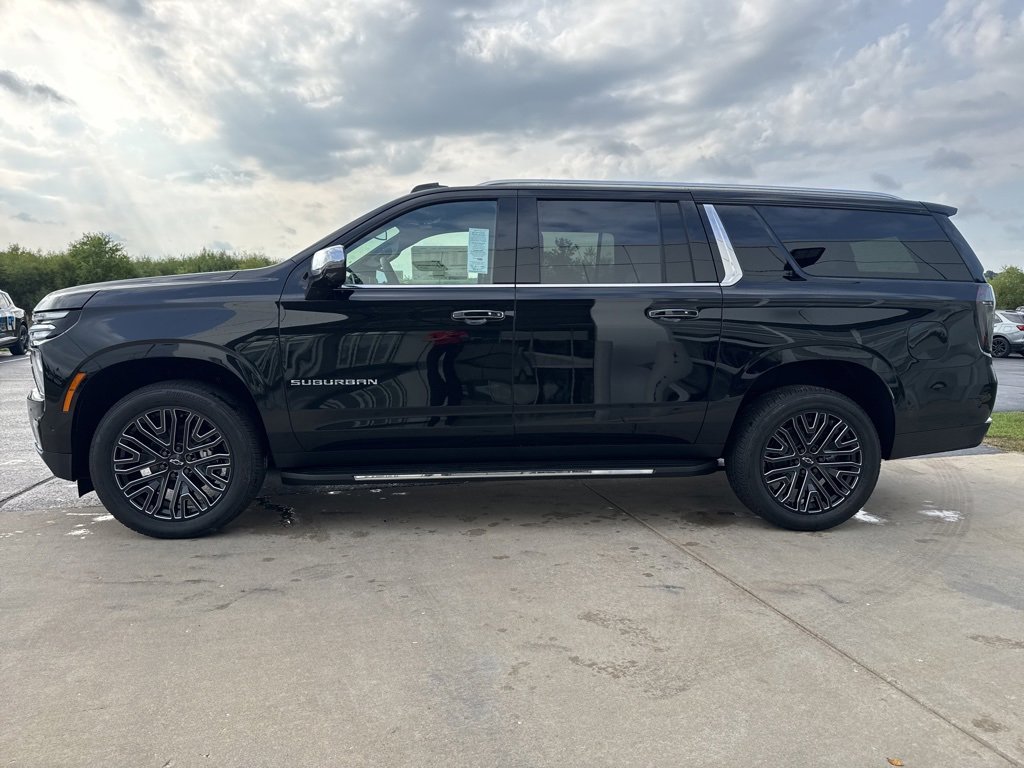 2026 Chevrolet Suburban Premier photo 2