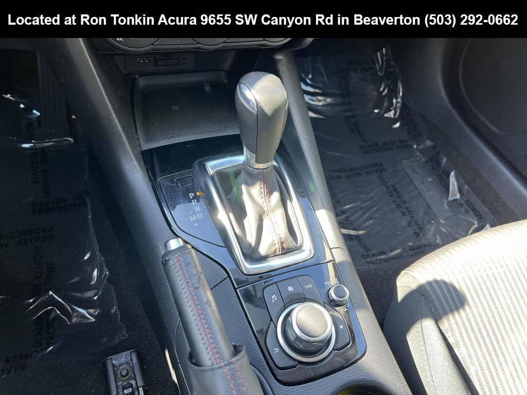 2016 Mazda Mazda3 Touring photo 19
