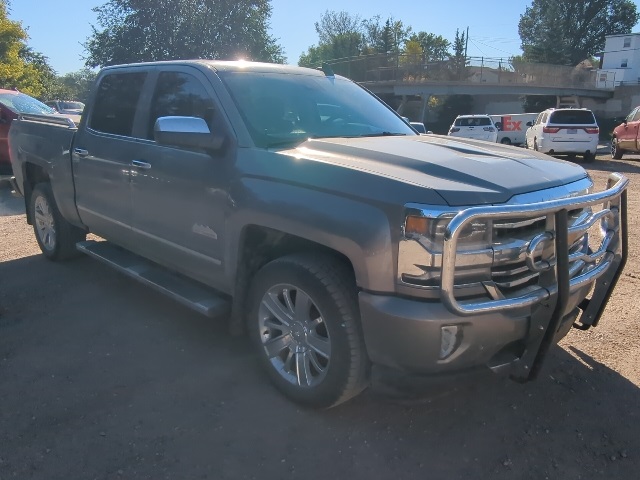 2017 Chevrolet Silverado 1500 High Country photo 2