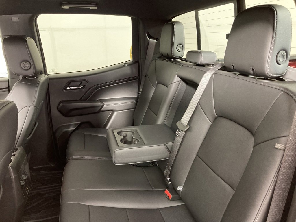 2026 Chevrolet Colorado LT photo 12