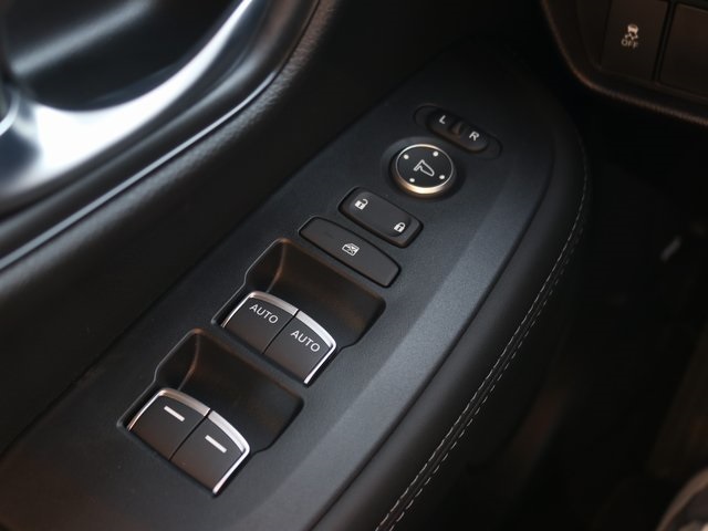 2026 Honda HR-V EX-L photo 17