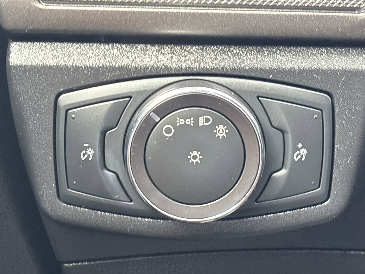 2018 Ford Fusion Hybrid S photo 18