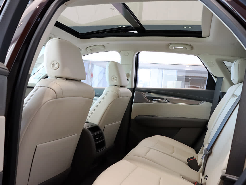 2021 Cadillac XT5 Premium Luxury photo 12