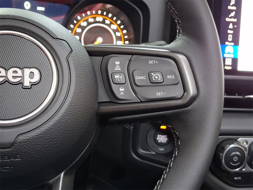 2025 Jeep Wrangler Rubicon photo 24