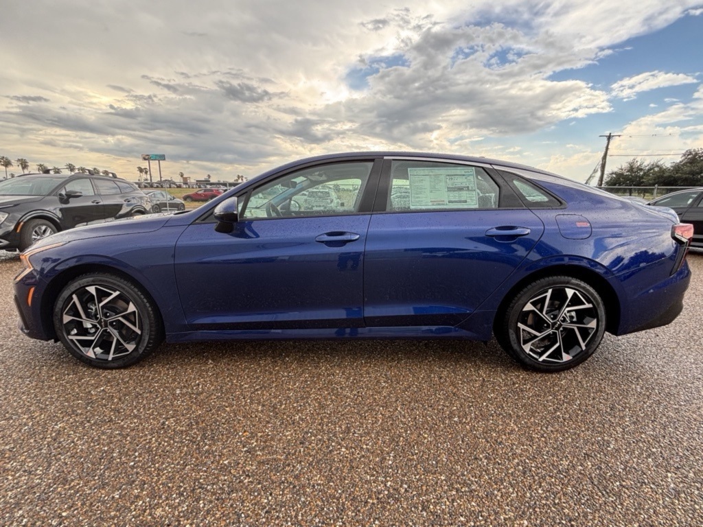2026 Kia K5 GT-Line photo 2