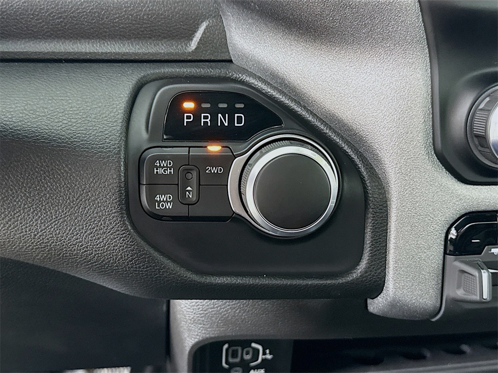 2024 Ram 3500 Tradesman photo 17