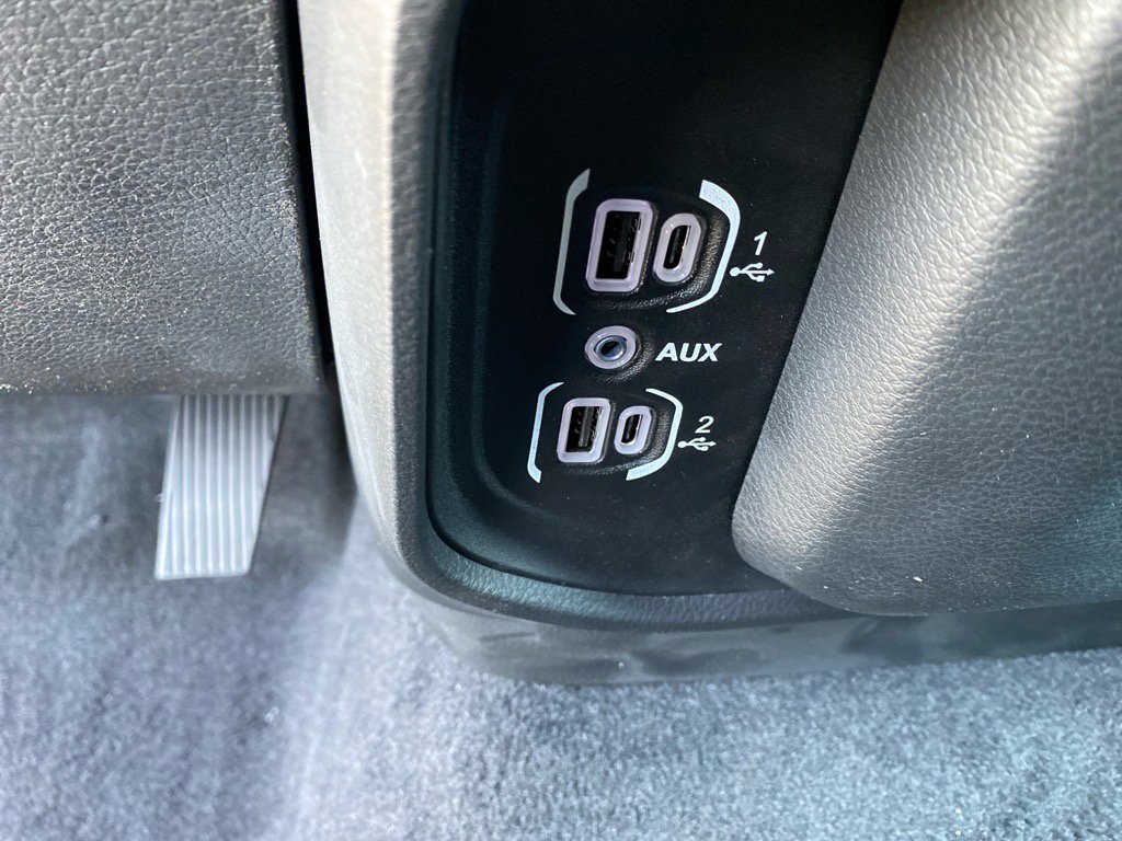 2026 Ram 1500 Warlock photo 9
