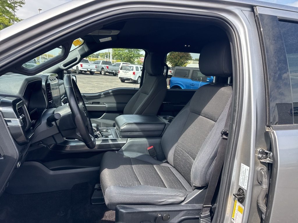 2022 Ford F-150 XLT photo 26