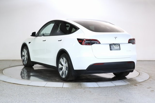 2021 Tesla Model Y Long Range photo 3