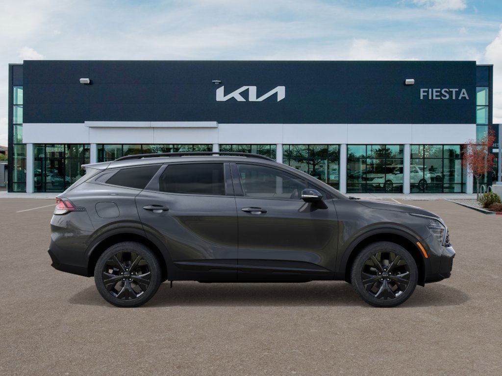 2025 Kia Sportage Plug-In Hybrid X-Line photo 3