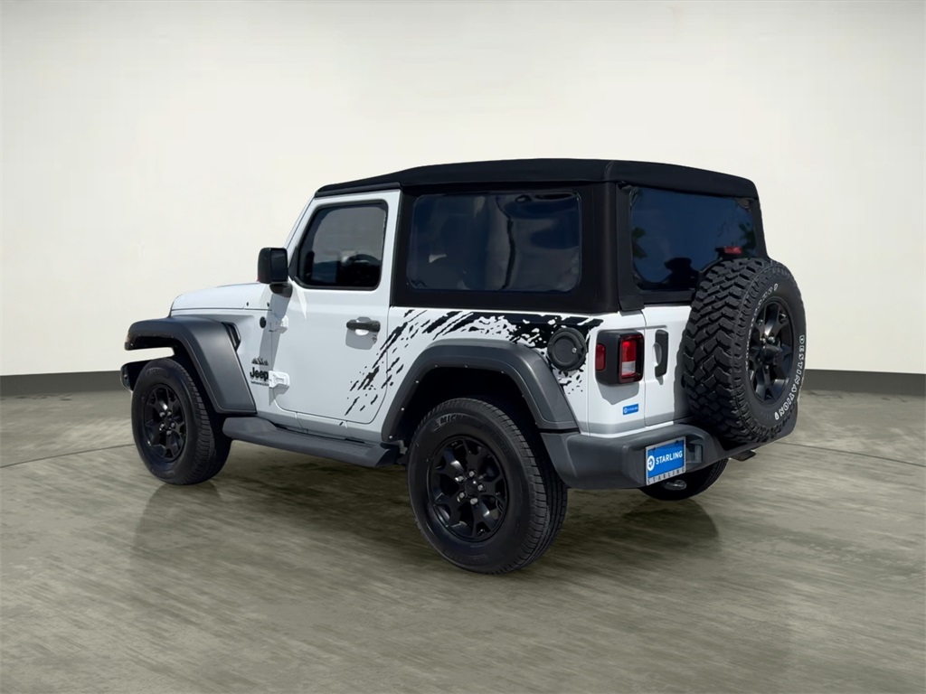 2022 Jeep Wrangler Willys photo 3