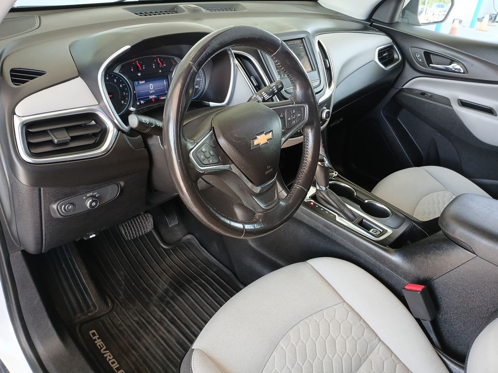 2019 Chevrolet Equinox LT photo 10
