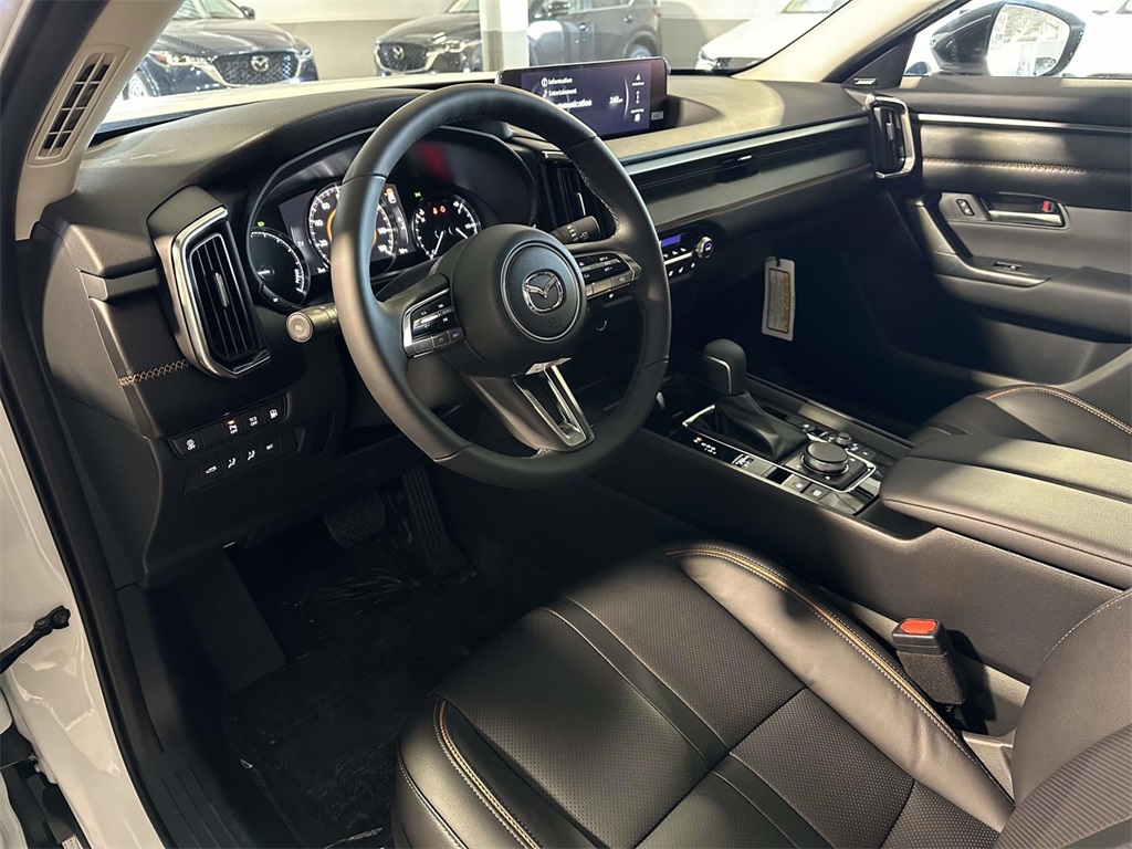 2026 Mazda CX-50 Premium Plus photo 2