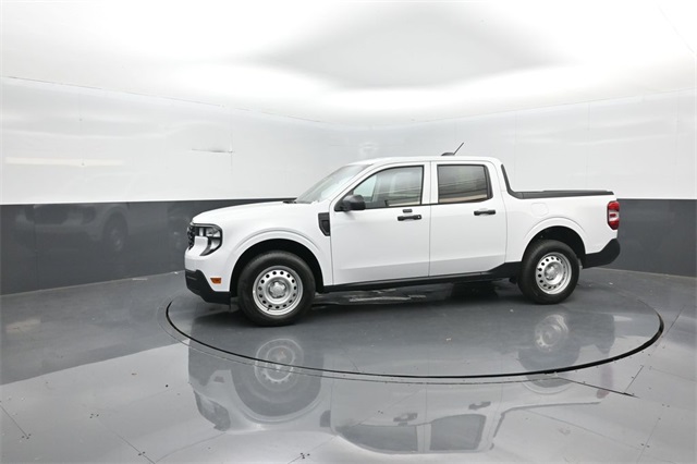 2025 Ford Maverick XL photo 2
