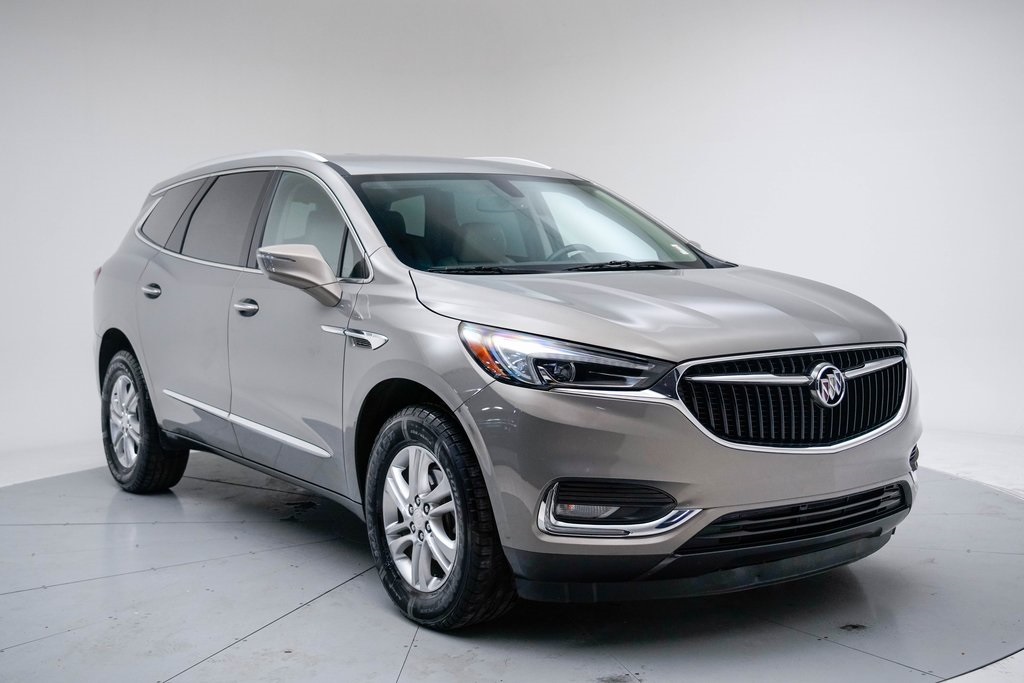 Used 2019 Buick Enclave Essence with VIN 5GAERBKW1KJ242867 for sale in Brazil, IN
