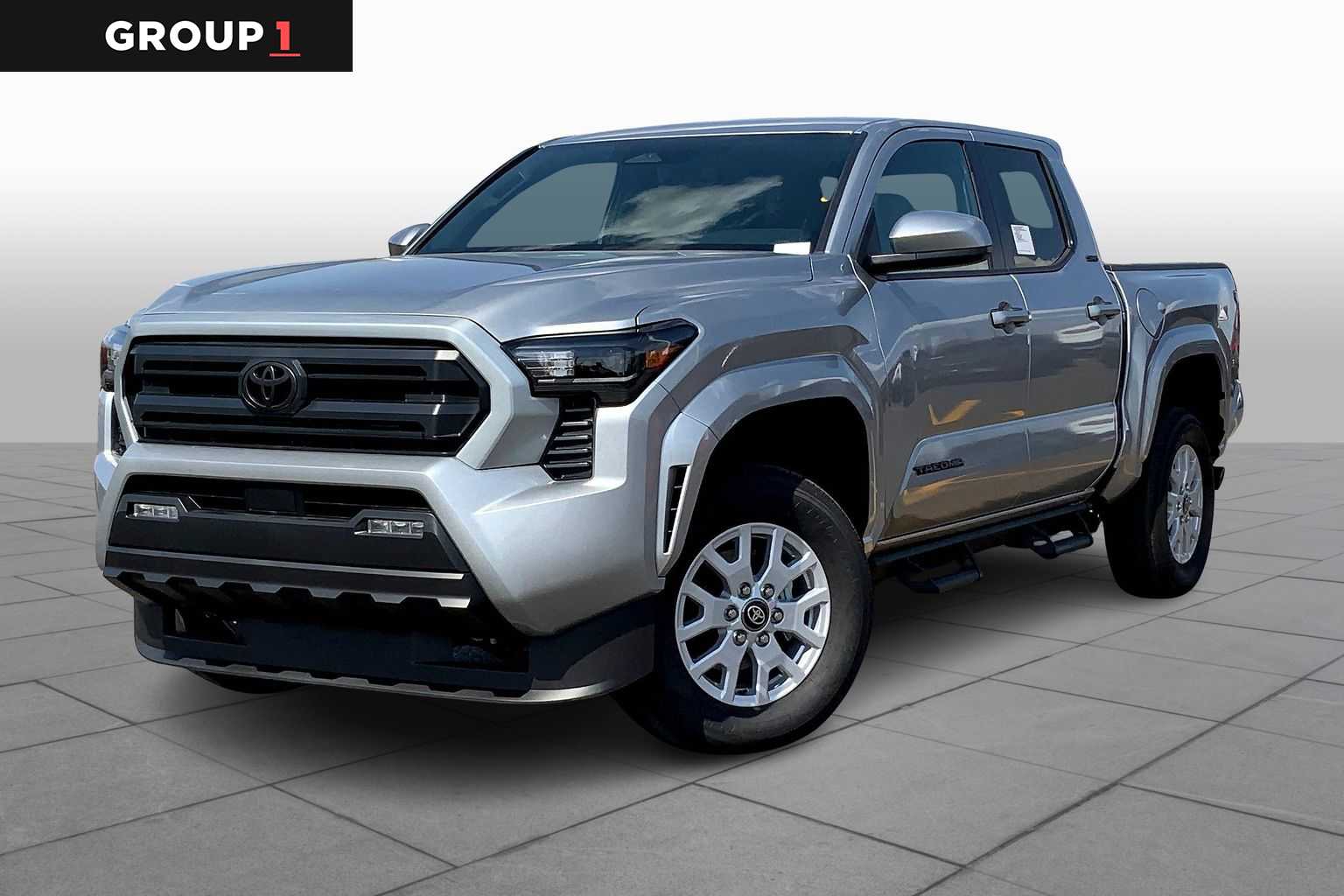2025 Toyota Tacoma SR5's photo