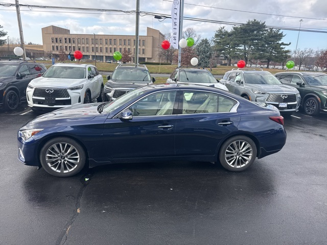 2022 Infiniti Q50 LUXE photo 4