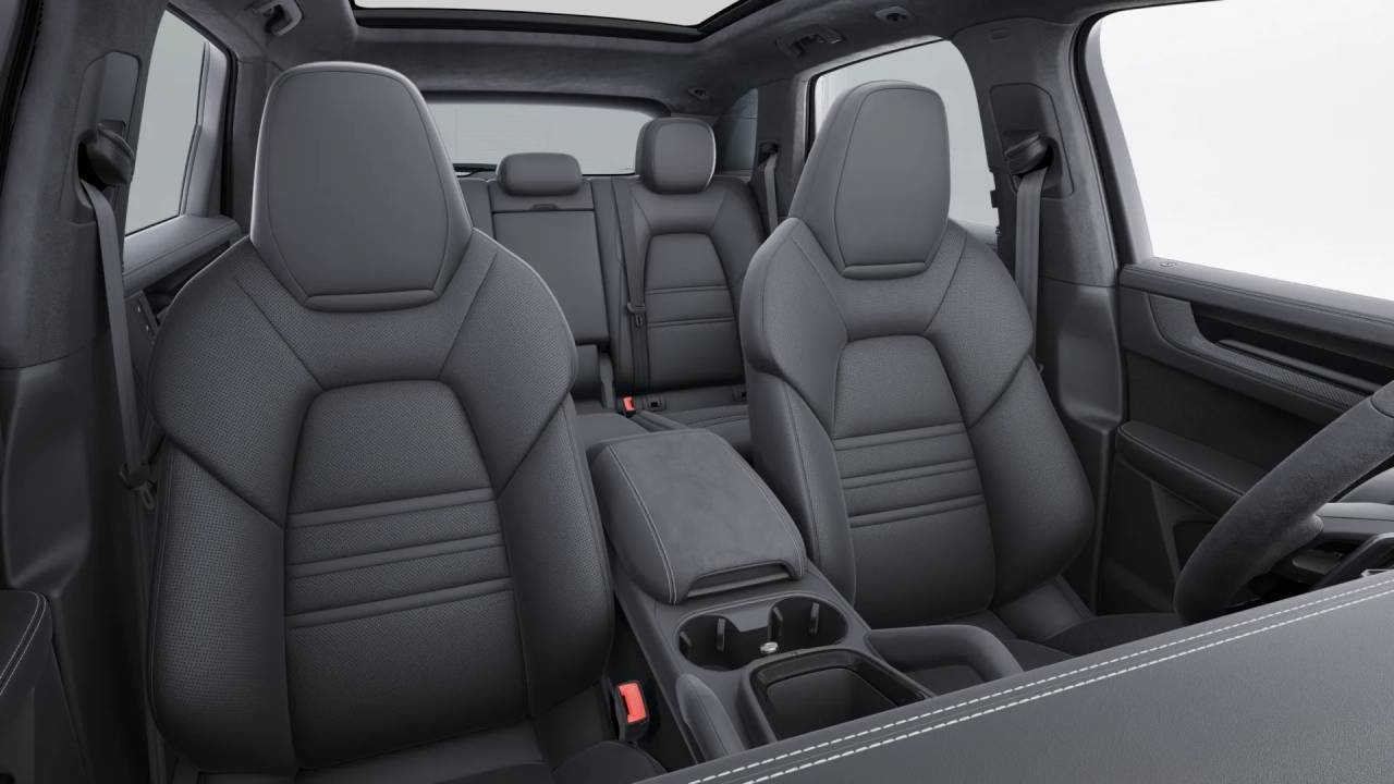 2026 Porsche Cayenne GTS photo 10