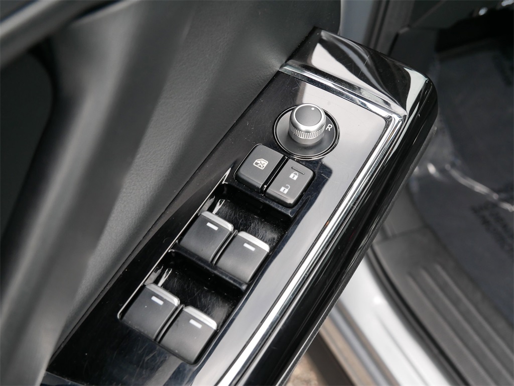 2023 Mazda CX-9 Touring photo 9