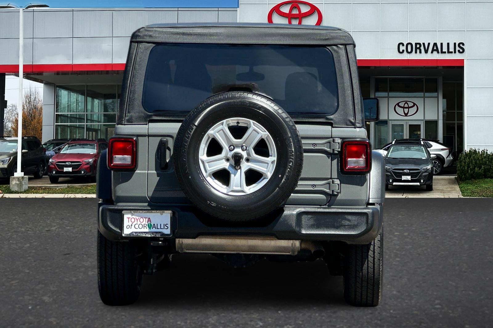 2022 Jeep Wrangler Unlimited Sport S photo 4