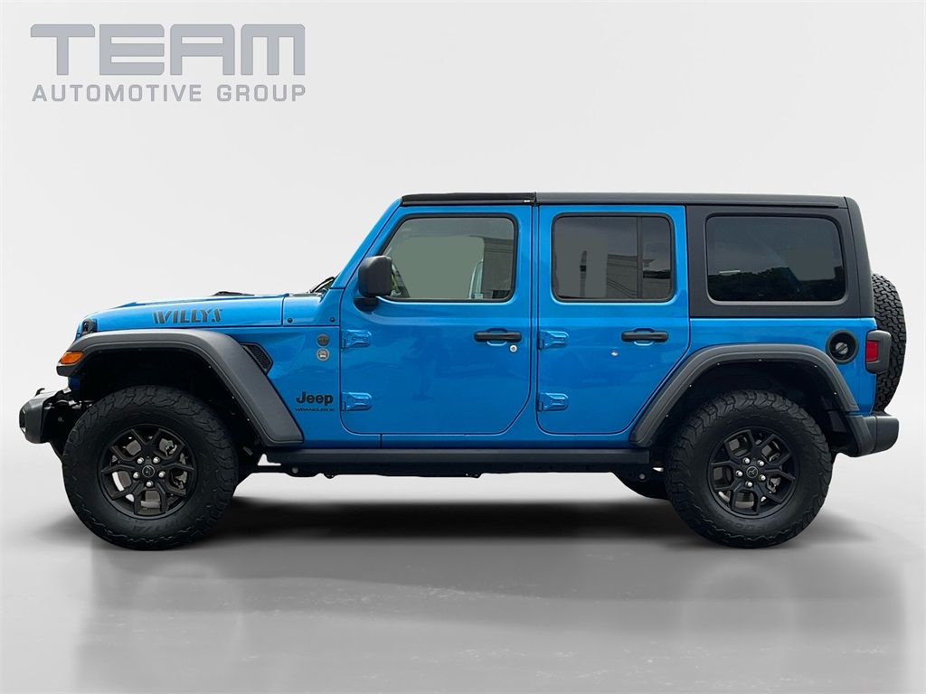 2024 Jeep Wrangler Willys photo 4