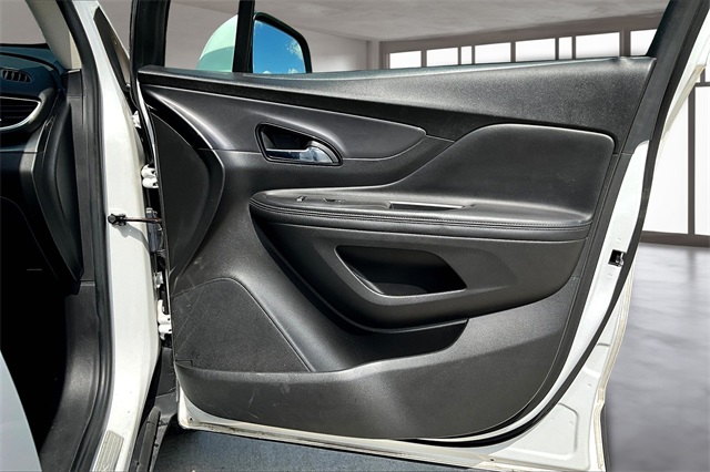 2020 Buick Encore Essence photo 23